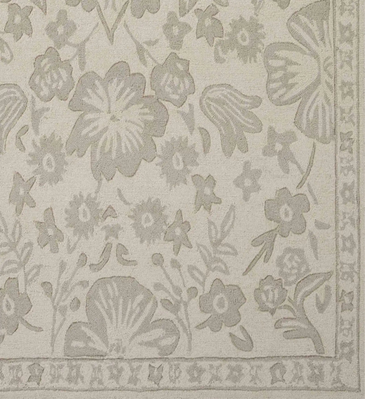 Arboretum Rose Garden Wool-Hooked Rug - Ivory