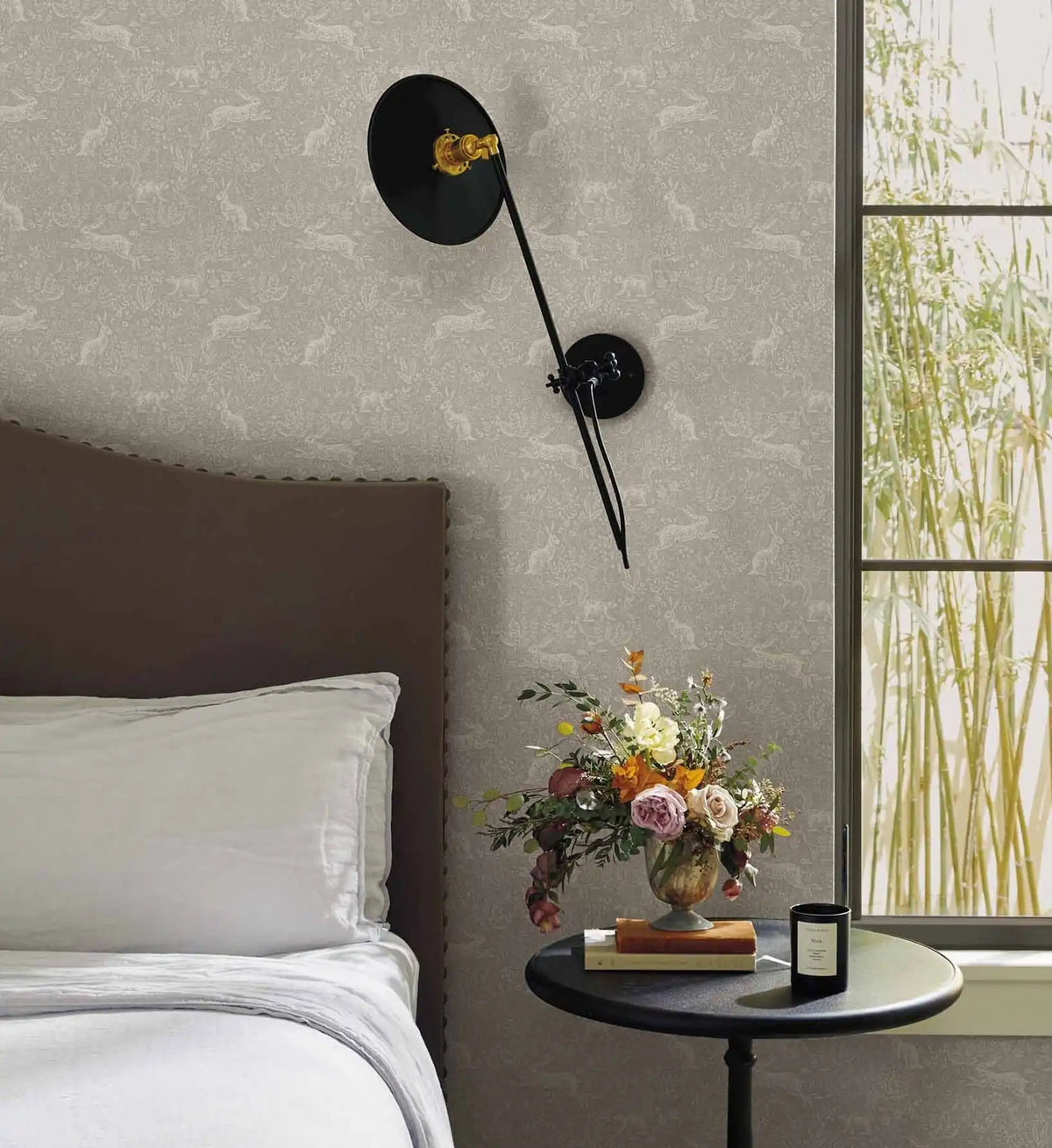 Fable Wallpaper - Linen