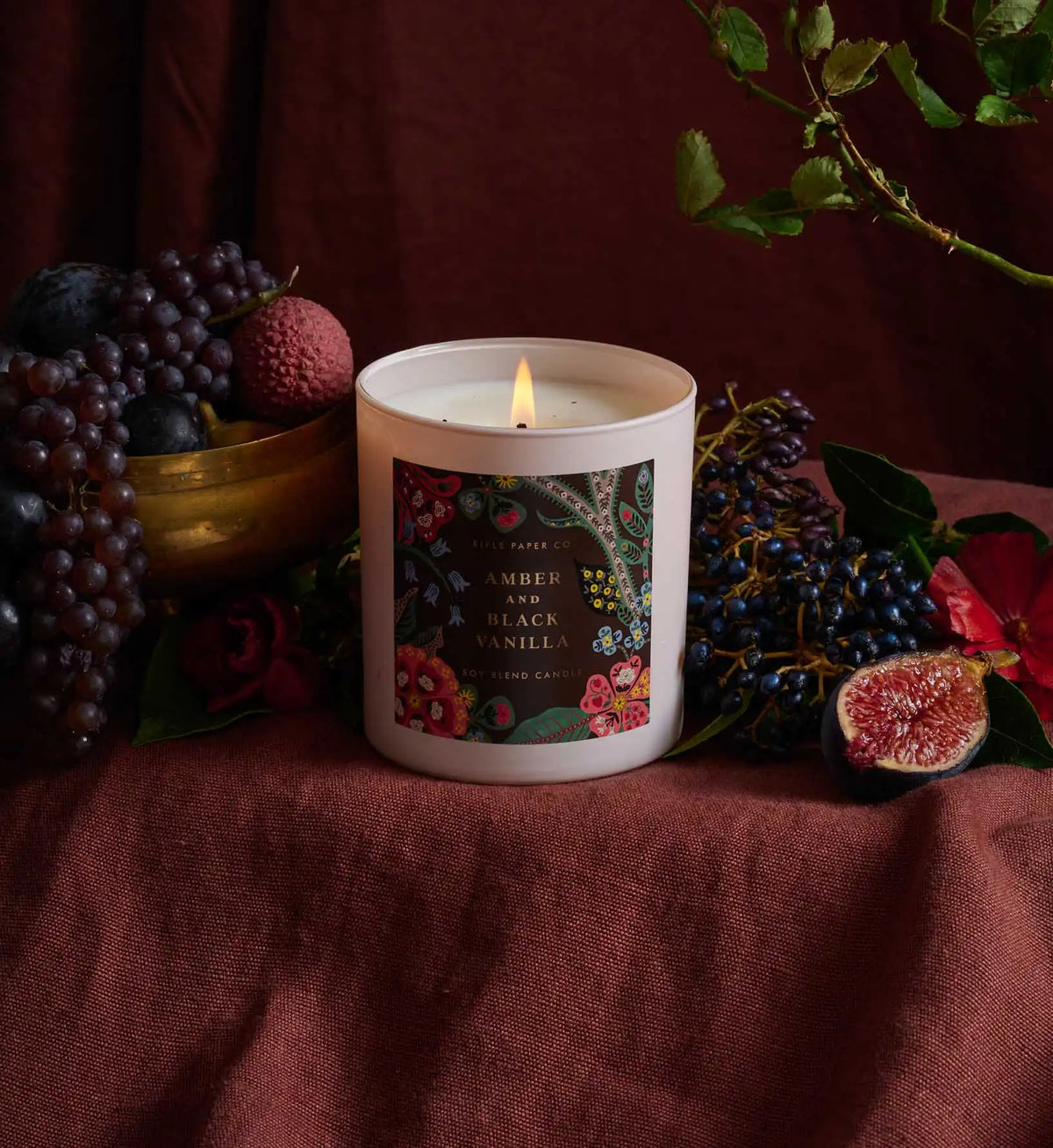 9.5 oz Candle - Amber and Black Vanilla