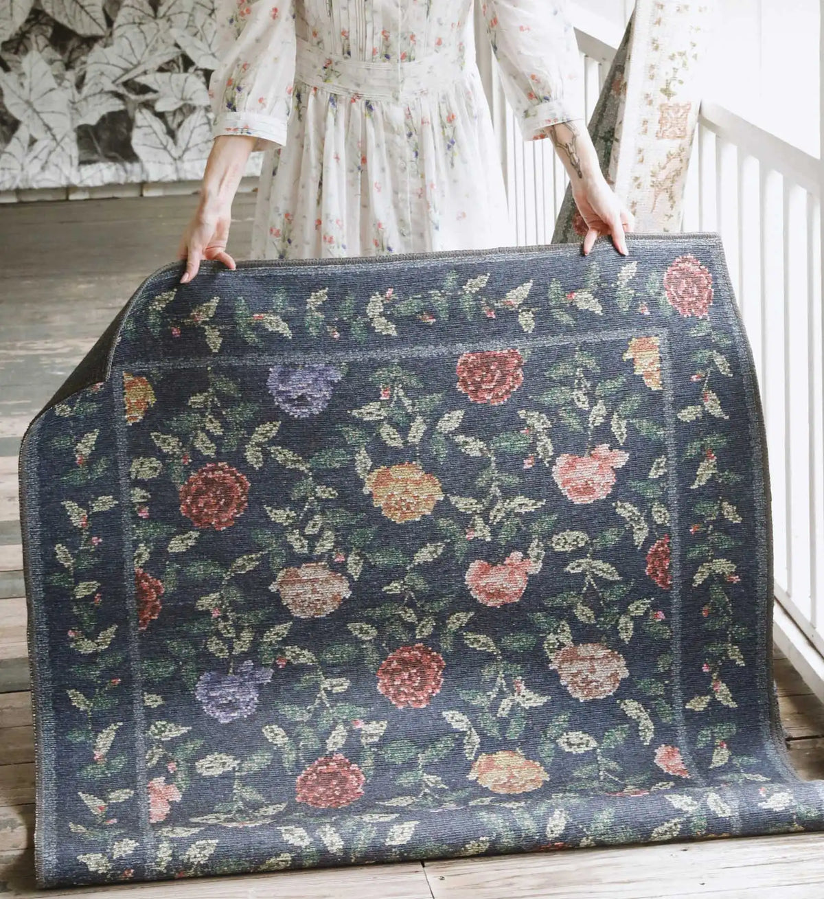 Wildwood Rose Trellis Printed Rug - Navy