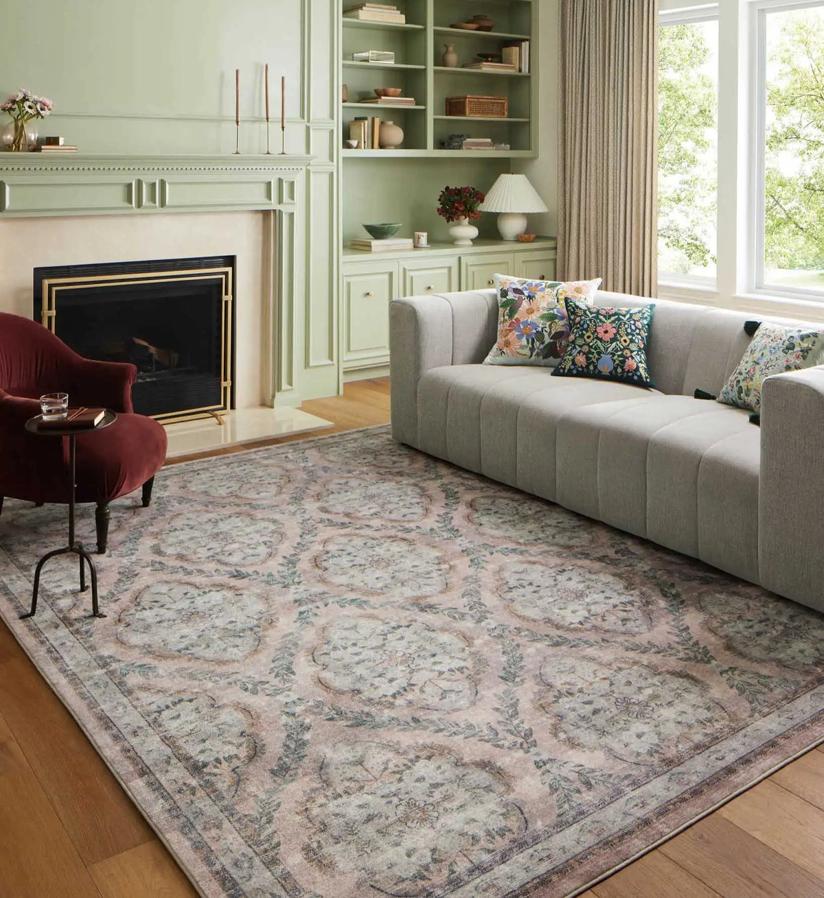 Courtyard Chateau Printed Rug - Blush